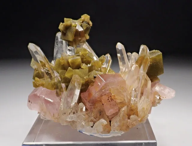 Pink Apatite Bolivia70 | JESUS MONTES CHICO